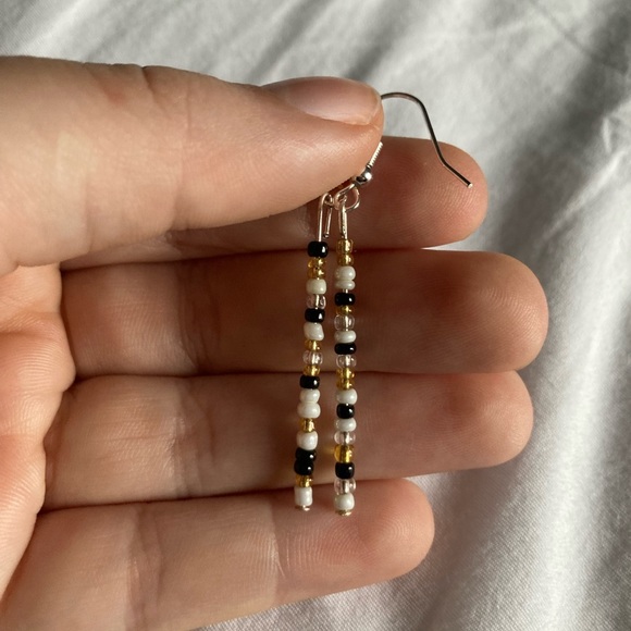 Handmade earrings - Picture 2 of 2